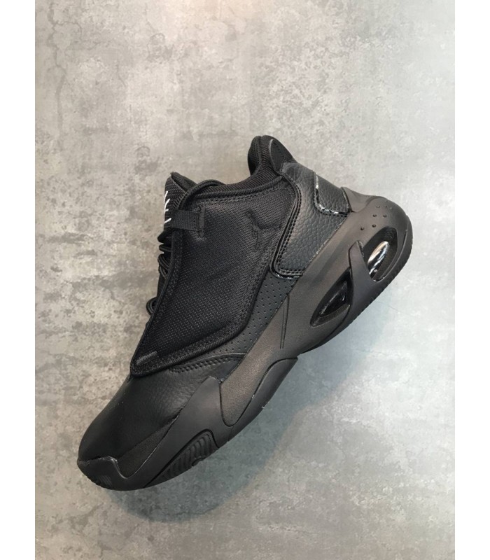 کفش بسکتبال جردن مکس Jordan Max Aura 4