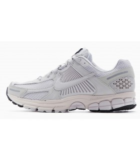 کفش پیاده روی نایک Nike zoom vomero 5