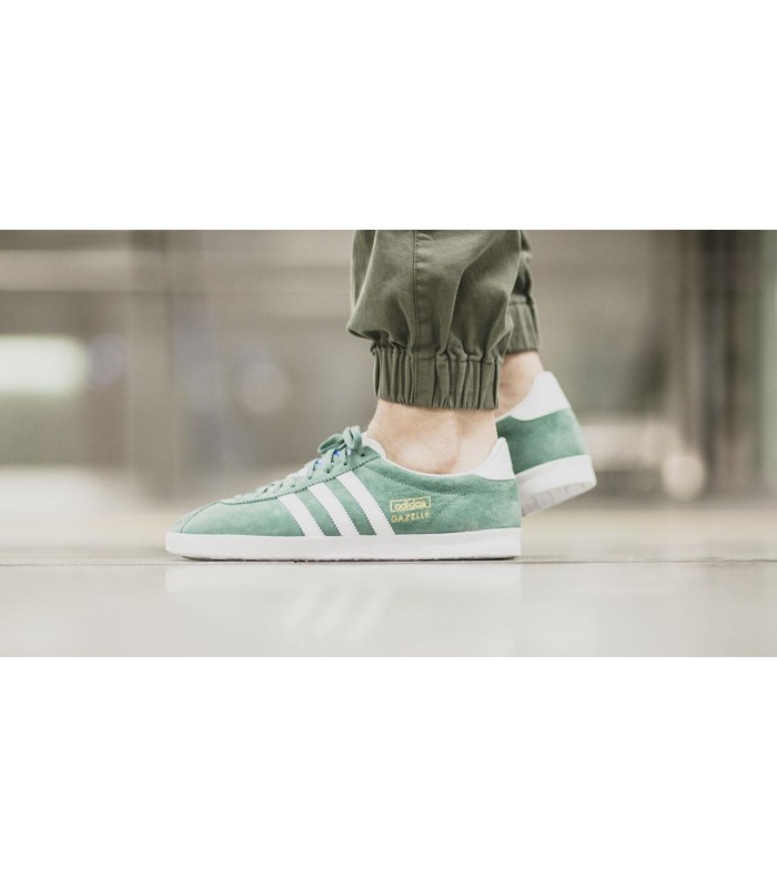 کفش پیاده روی آدیداس adidas gazelle