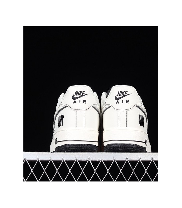 کفش پیاده روی نایک NIKE AIR FORCE1