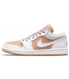 کفش پیاده روی نایک  jordan low