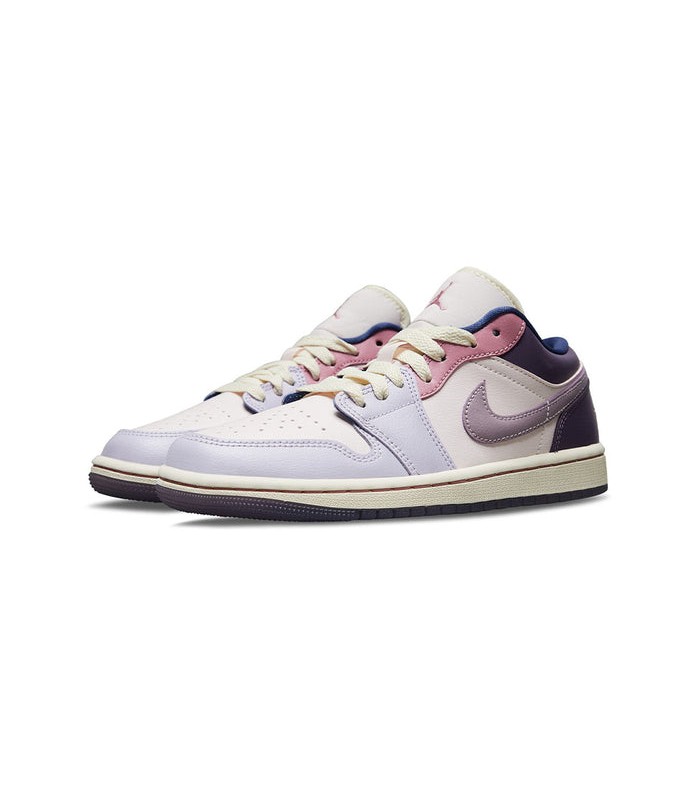کفش پیاده روی نایک NIKE jordan 1 low