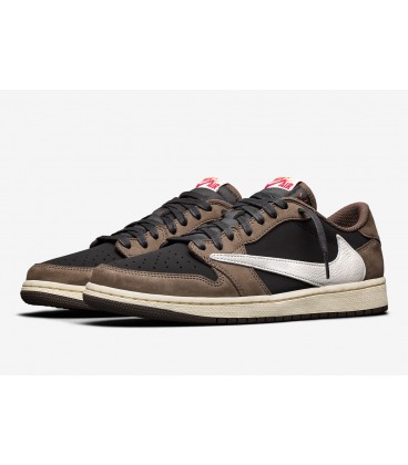 کفش پیاده روی مردانه نایک Nike Jordan low travis