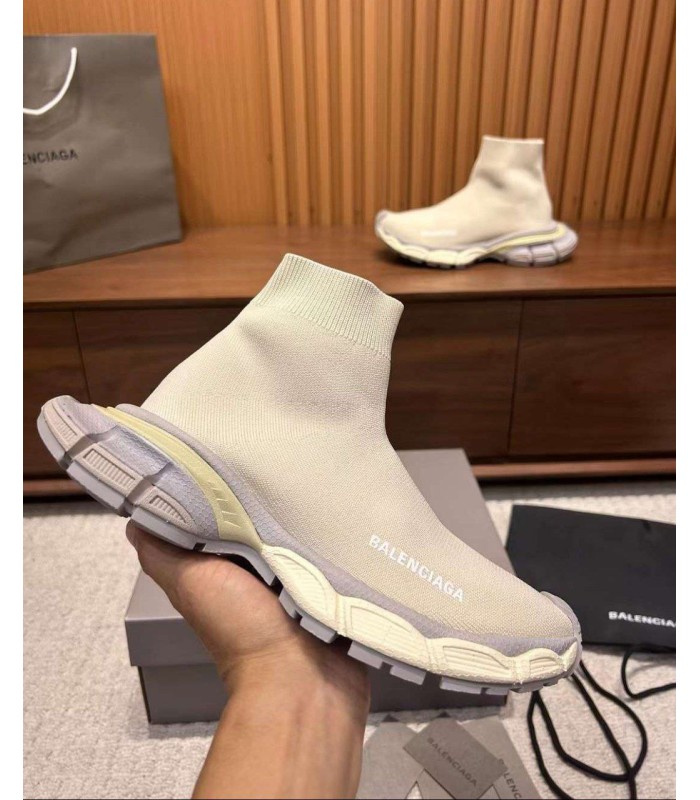 کفش پیاده روی بالنسیاگا جورابی ۳ اکس ال Balenciaga 3XL Socks