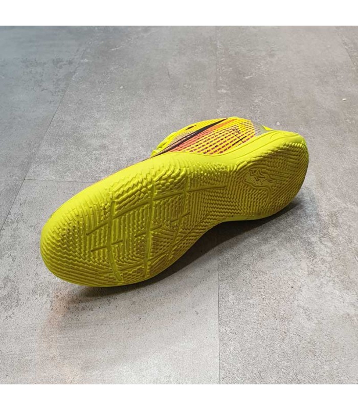 کفش فوتسال طرح نایک مرکوریال ویپور زرد Nike Mercurial vapor 14 Yellow