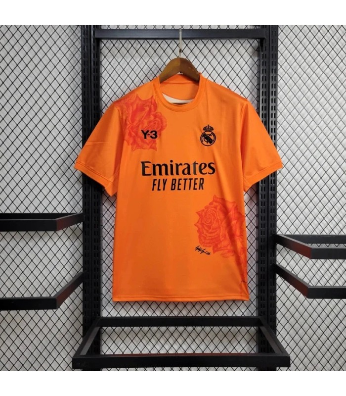 کیت و شورت بچگانه چهارم رئال مادرید Real Madrid 4Th kit kid's Orange