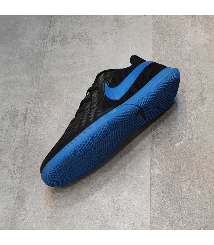 کفش فوتسال نایک تمپو لجند 8 ری اکت طرح اصلی NIKE TIEMPO LEGEND 8 IC Indoor BB