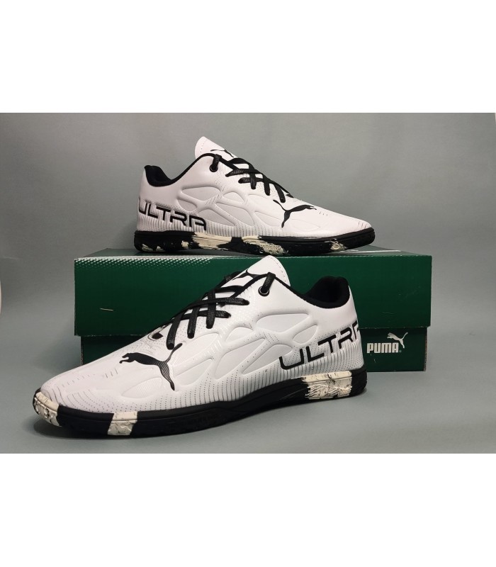 کفش فوتسال پوما اولترا سفید مشکی طرح اصلی Puma Ultra IC Indoor
