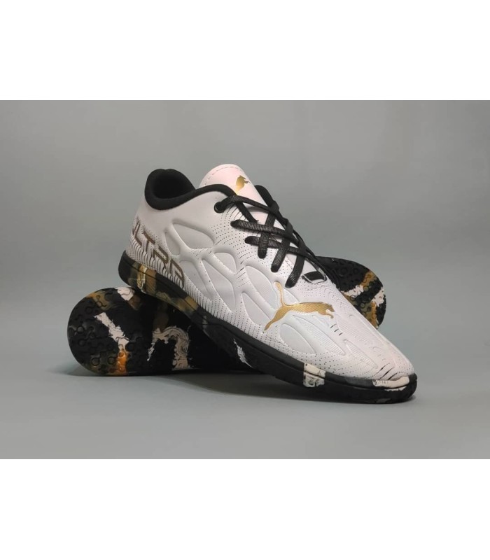 کفش فوتسال پوما اولترا سفید طلایی طرح اصلی Puma Ultra IC Indoor