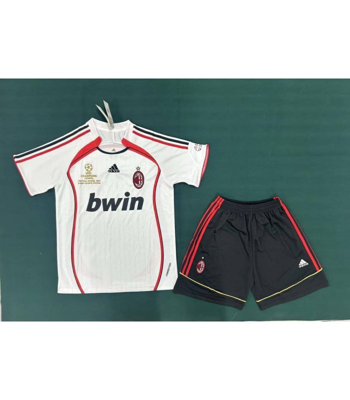 تیشرت و شورت کلاسیک دوم میلان AC Milan Classic Away T-Shirt and Shorts 2007
