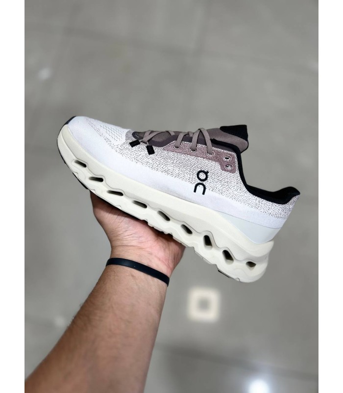 کفش پیاده روی آن رانینگ On Running CLOUDTILT - Trainers