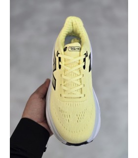 کفش پیاده روی نیوبالانس فرش فوم New Balance Fresh Foam X More v5 shoes