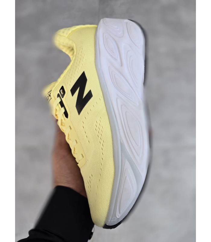 کفش پیاده روی نیوبالانس فرش فوم New Balance Fresh Foam X More v5 shoes