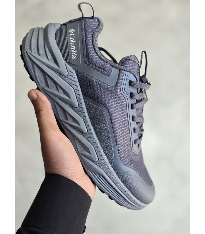 کفش پیاده روی چند منظوره کلمبیا Columbia multi-purpose hiking shoes