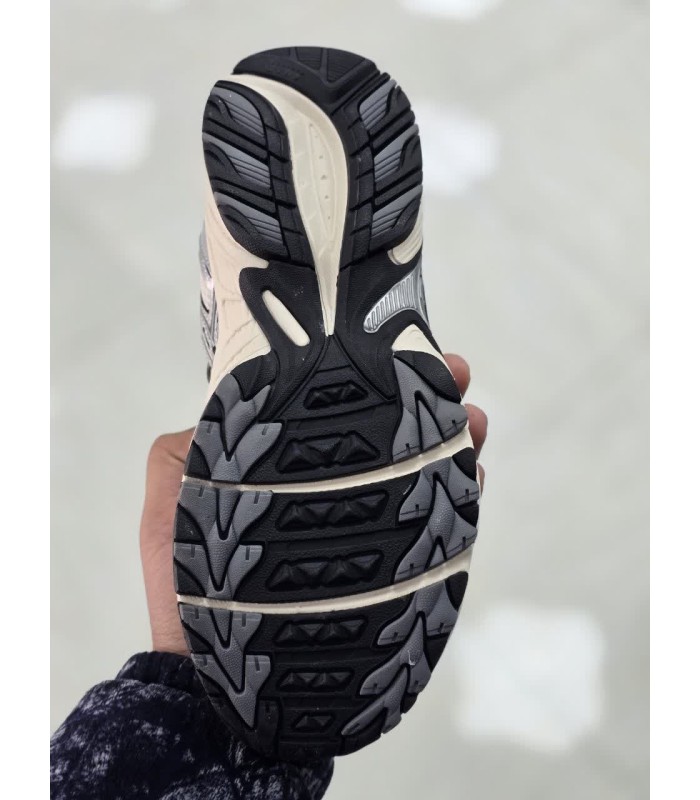 کفش پیاده روی مردانه اسیکس ژل کاهانا ASICS Gel Kahana TR V4 Plata Blanco