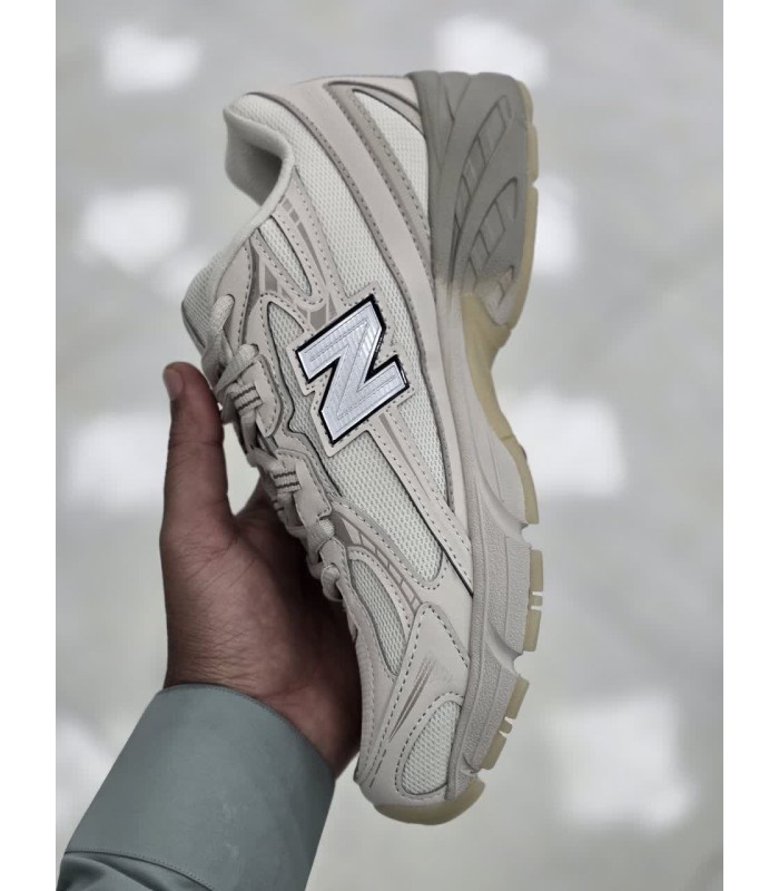کفش پیاده روی مردانه نیوبالانس کرم New Balance Running shoes 740