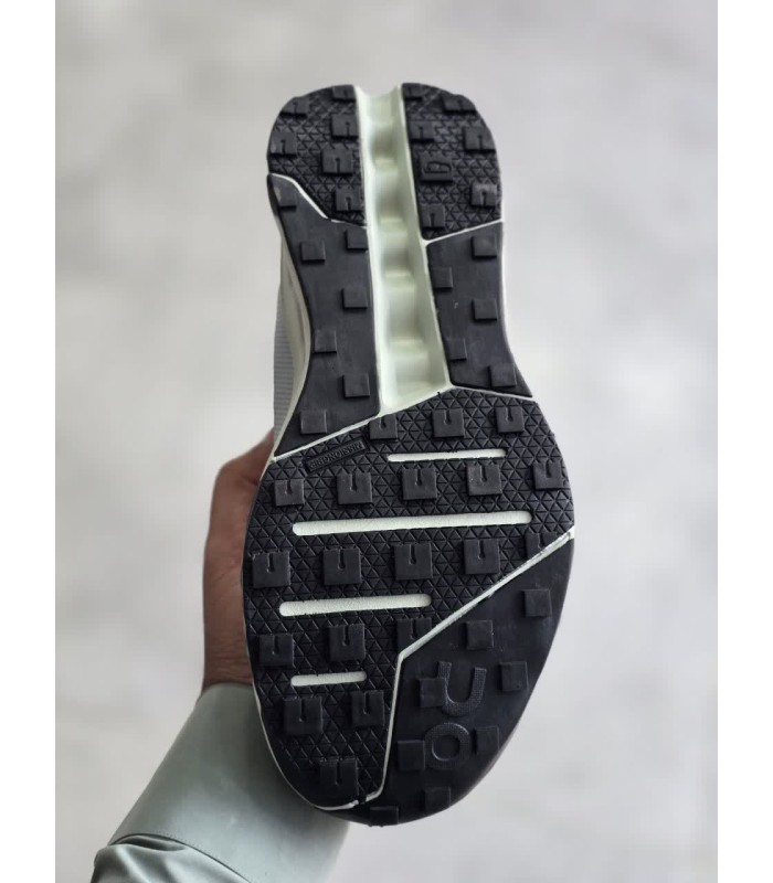 کفش پیاده روی مردانه آن رانینگ On Running Shoes GG