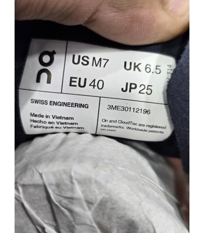 کفش پیاده روی مردانه آن رانینگ On Running Shoes ONCODE