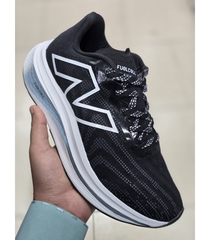 کفش پیاده روی مردانه نیوبالانس مشکی NewBalance Fuel Cell