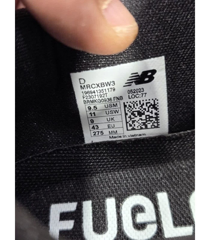 کفش پیاده روی مردانه نیوبالانس مشکی NewBalance Fuel Cell