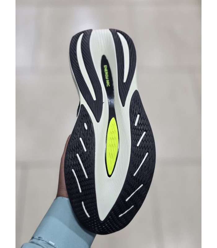 کفش پیاده روی مردانه نیوبالانس NewBalance Fuel Cell