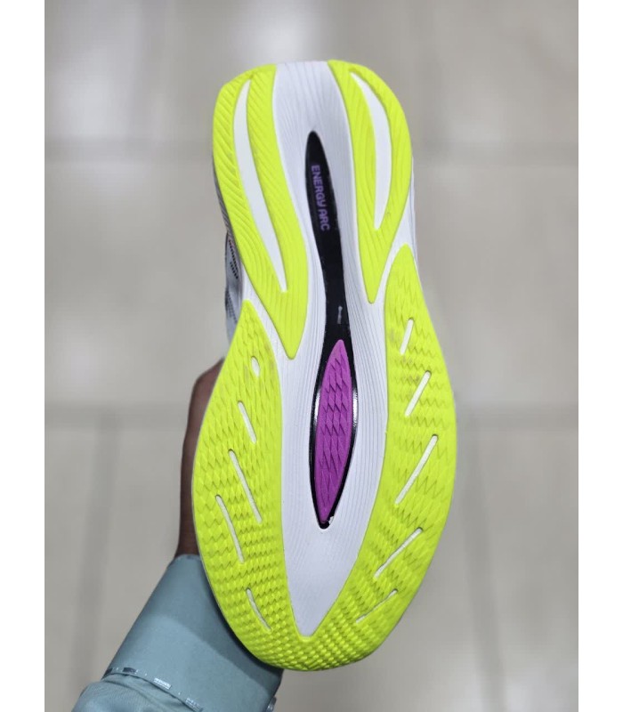 کفش پیاده روی مردانه نیوبالانس NewBalance Fuel Cell