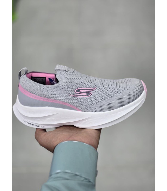 کفش پیاده روی زنانه اسکیچرز هایپر بوست Skechers Hyper Buast Ice