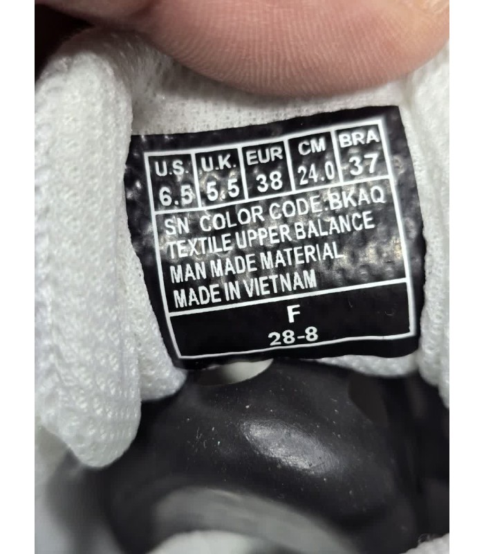 کفش پیاده روی زنانه اسکیچرز گو ران کربن اینفیوس Skechers Go Run Carbon Infuseo