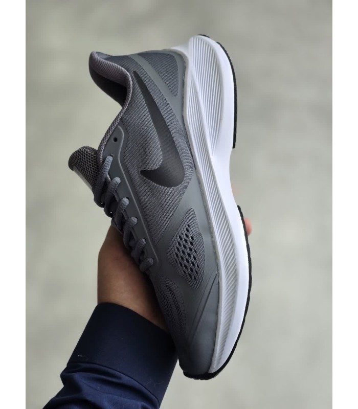کفش پیاده روی مردانه نایک گاید طوسی Nike Guide 10 Gray