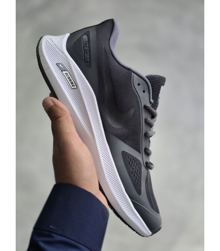 کفش پیاده روی مردانه نایک گاید مشکی سفید Nike Guide 10 Black White