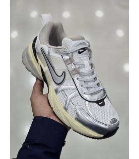 کفش پیاده روی نایک وی تو کی 5 نقره ای مشکی Nike V2k 5 Silver Black