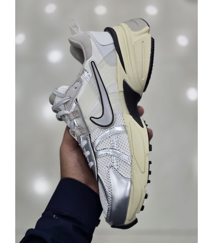 کفش پیاده روی نایک وی تو کی 5 نقره ای مشکی Nike V2k 5 Silver Black