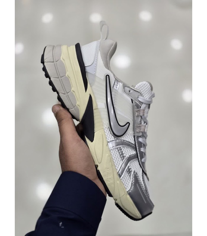 کفش پیاده روی نایک وی تو کی 5 نقره ای مشکی Nike V2k 5 Silver Black