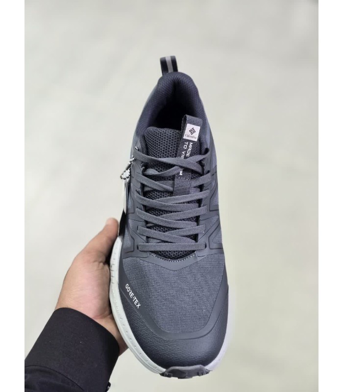 کفش پیاده روی و طبیعت گردی ضد آب کلمبیا Columbia Respirant Gortex Navy