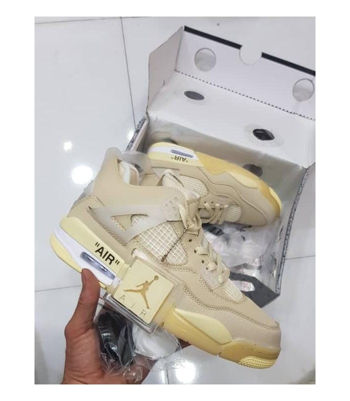کفش بسکتبال نایک ایر جردن ۴ آف وایت Nike air Jordan 4 off-white cream (sail)