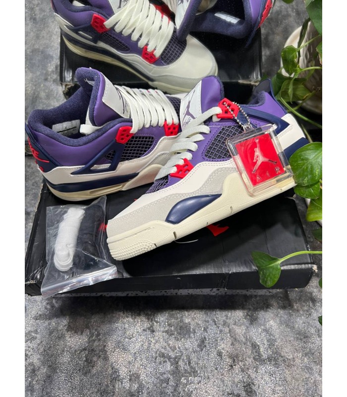 کفش بسکتبال نایک ایر جردن 4 بنفش کرم Nike air Jordan 4 retro