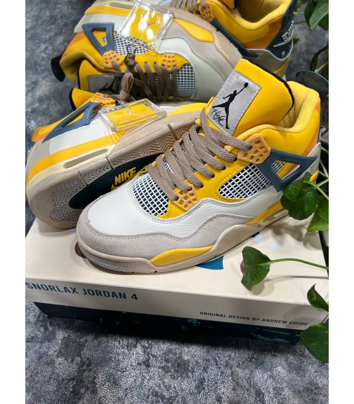 کفش بسکتبال نایک ایر جردن 4 سفید زرد Nike air Jordan 4 WY