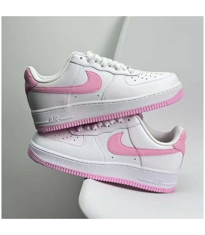 نایک ایر فورس وان سفید صورتی Nike air force 1 white pink