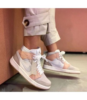 کفش پیاده روی نایک ایرجردن وان ساقدار Nike air jordan 1 mid Milan