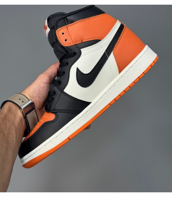 کفش پیاده روی نایک ایر جردن وان ساقدار مشکی سفید نارنجی Nike air Jordan 1 high WBO