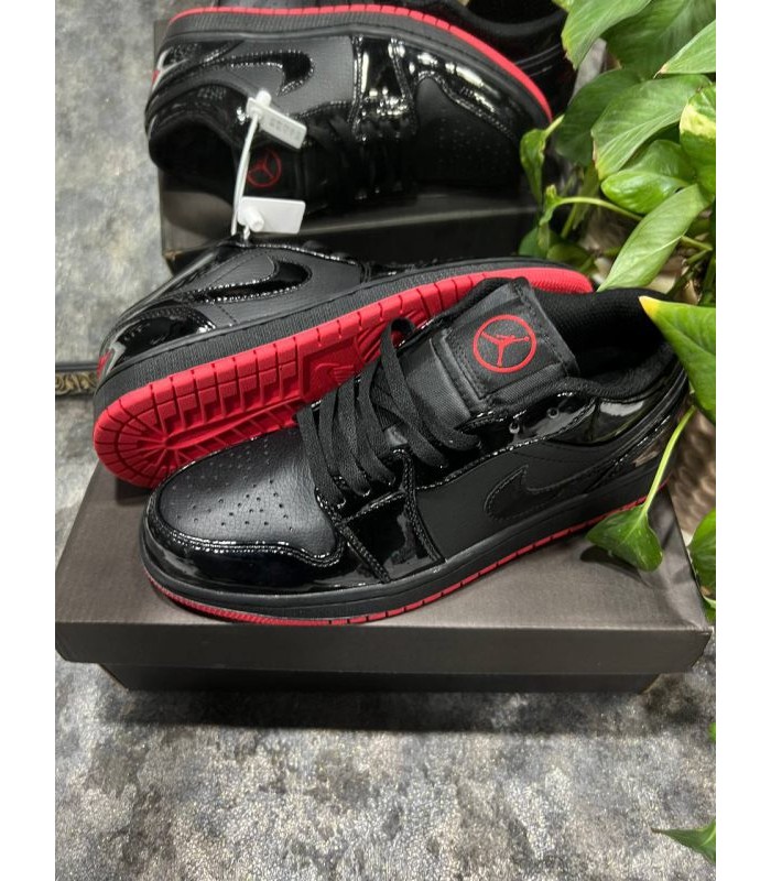 کفش پیاده روی نایک ایر جردن وان بدون ساق ورنی مشکی Nike air jordan 1 low full black