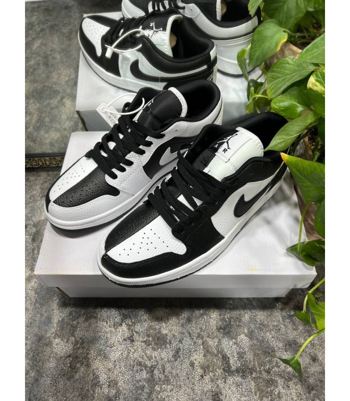 کفش پیاده روی نایک ایر جردن وان بدون ساق مشکی سفید Nike air jordan 1 low black and white