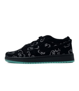 کفش پیاده روی نایک ایر جردن وان بدون ساق تراویس اسکات کواز Nike air jordan 1 low Travis Scott kaws black