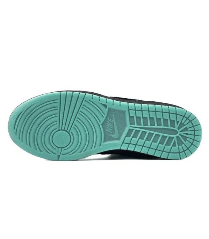 کفش پیاده روی نایک ایر جردن وان بدون ساق تراویس اسکات کواز Nike air jordan 1 low Travis Scott kaws black