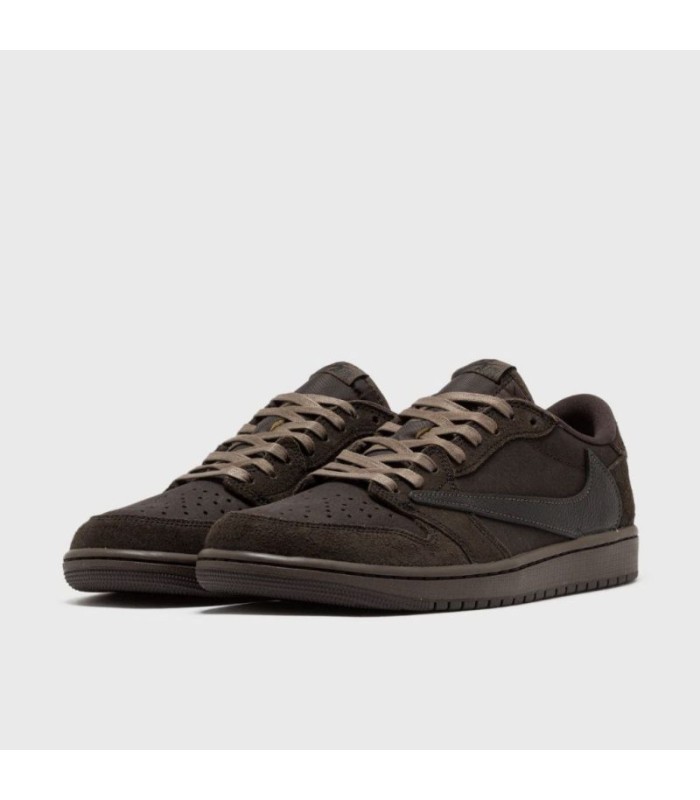 کفش پیاده روی نایک ایر جردن وان بدون ساق تراویس اسکات وِل وِت Nike air jordan 1 low Travis Scott Velvet Brown