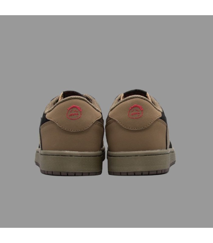کفش پیاده روی نایک ایر جردن وان بدون ساق تراویس اسکات وِل وِت Nike air jordan 1 low Travis Scott Velvet Brown
