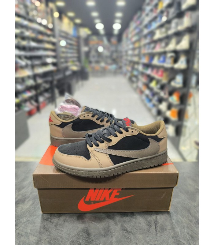 کفش پیاده روی نایک ایر جردن وان بدون ساق تراویس اسکات وِل وِت Nike air jordan 1 low Travis Scott Velvet Brown