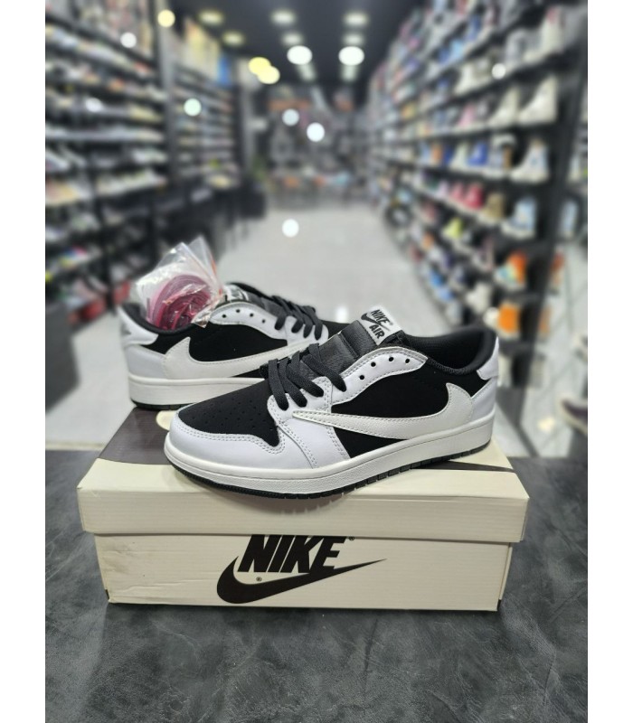 کفش پیاده روی نایک ایر جردن وان بدون ساق تراویس اسکات Nike air jordan 1 low Travis Scott Black and white
