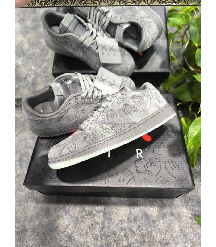 کفش پیاده روی نایک ایر جردن وان بدون ساق تراویس اسکات کواز Nike air jordan 1 low Travis Scott kaws gray
