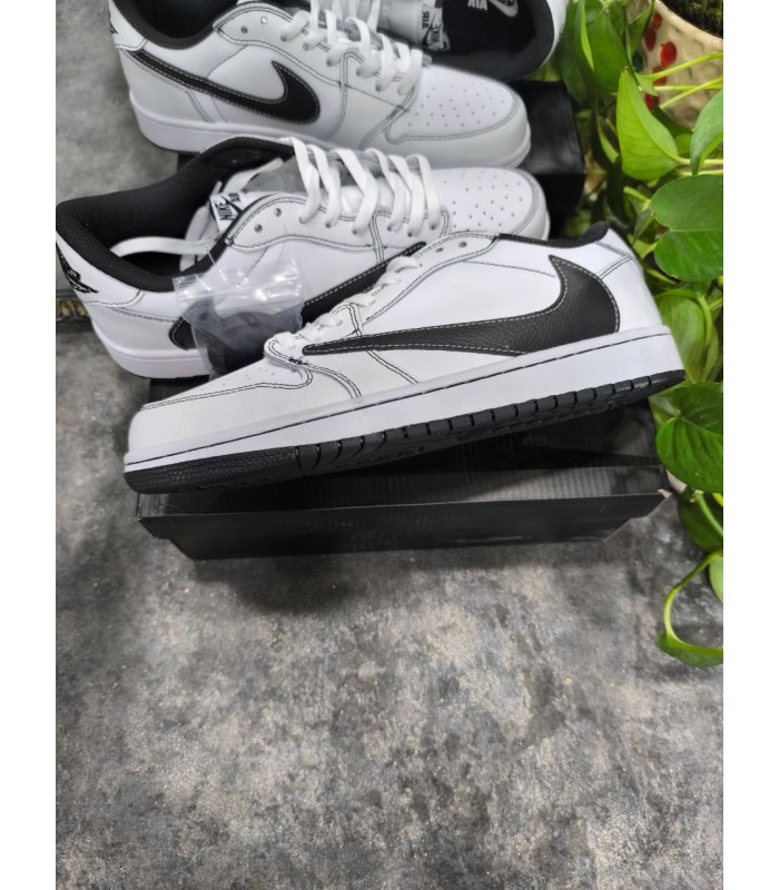 کفش پیاده روی نایک ایر جردن وان بدون ساق تراویس اسکات پاندا Nike air jordan 1 low Travis Scott Panda